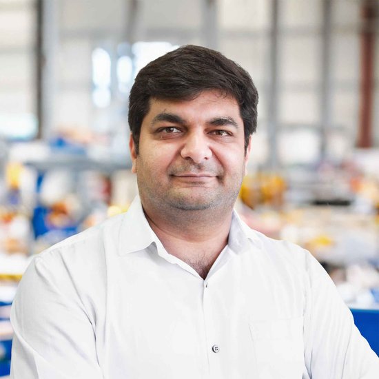 Mehul Raval, Unterschütz Mitarbeiter im weltweiten Vertrieb, Standort Indien