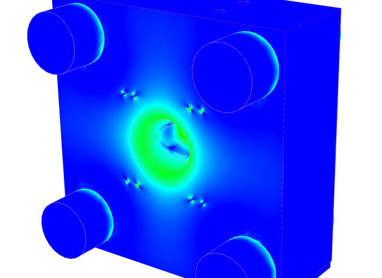 Finite-Elemente-Simulation zur Spannungsverteilung an Maschinenkomponenten bei Unterschütz Maschinen- und Anlagenbau
